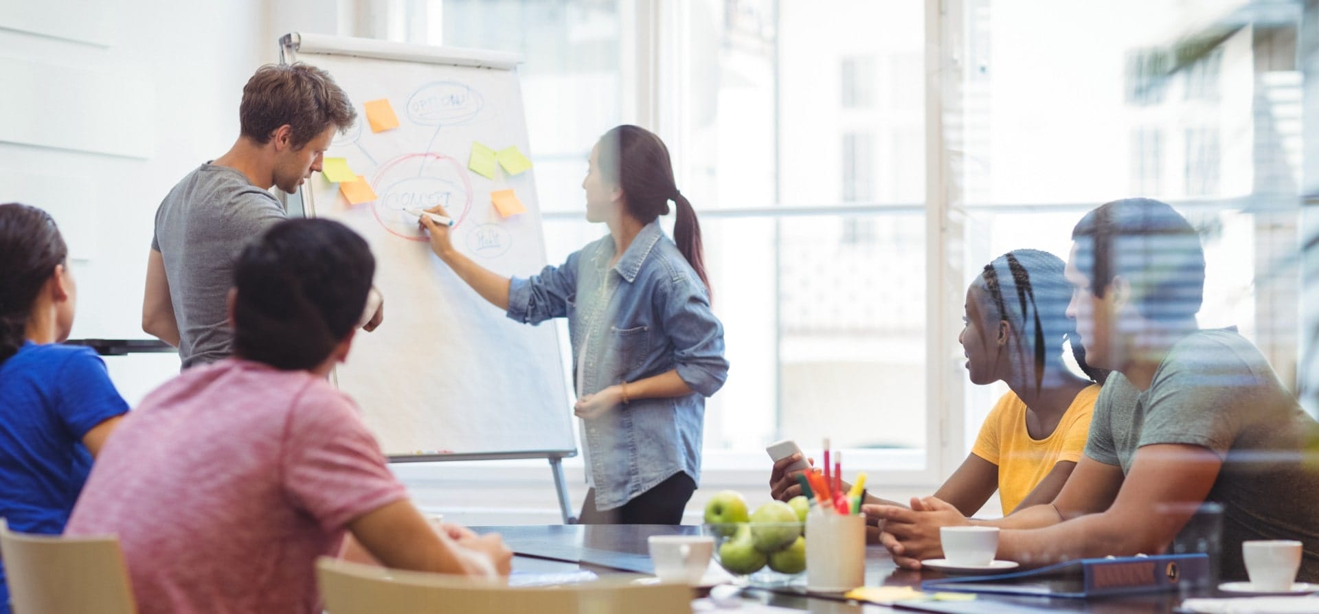 request a security assessment hero sesction bg business discussion